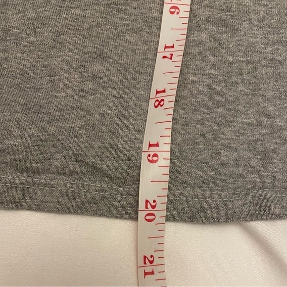 Rio of Stars size medium open shoulder gray long sleeve shirt - Picture 10 of 10